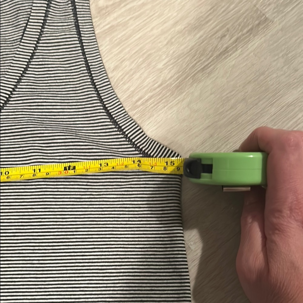 Lululemon Racer Back Top - Picture 4 of 5